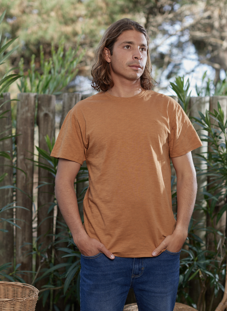 Remera Rusty modelo Encino, color naranja – FashionPoint