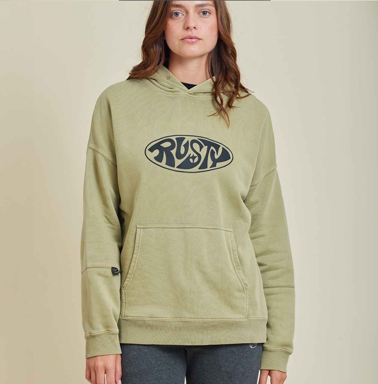 Hoodie Rusty modelo Keri, color verde