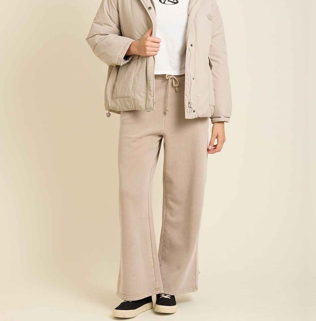 Pantalón Rusty modelo Jaimin, color crema