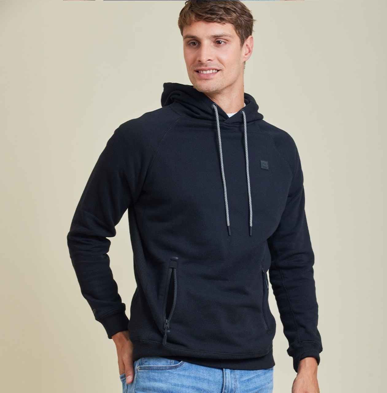 Hoodie Rusty modelo Rift, color negro
