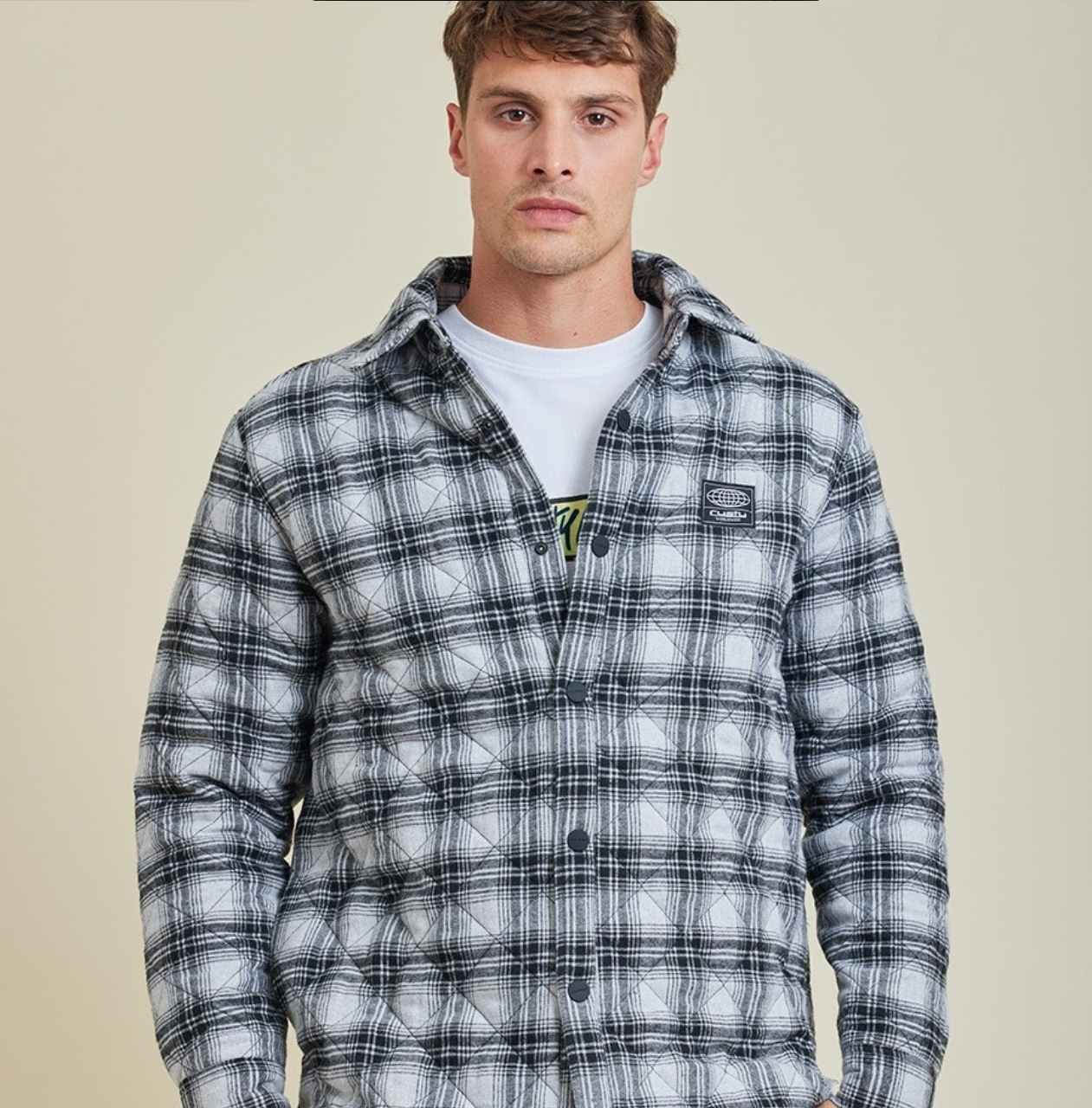 Campera Rusty modelo Fergal, color gris